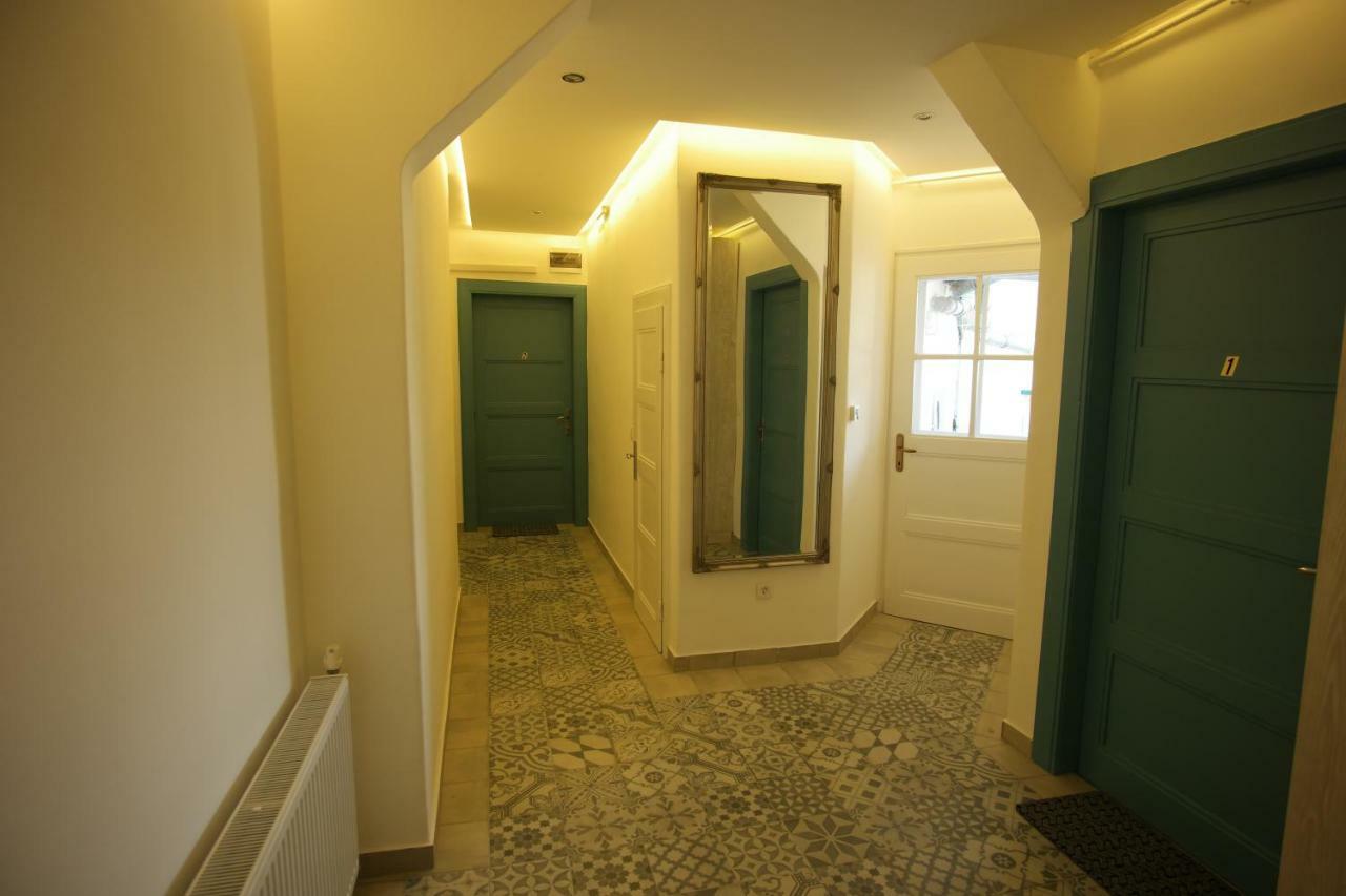 No.2 Zagreb